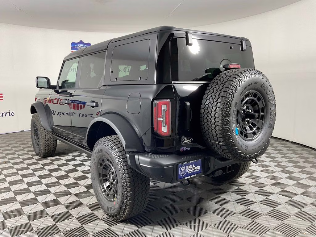 2026 Shadow Ford Bronco Badlands 4X4 SUV