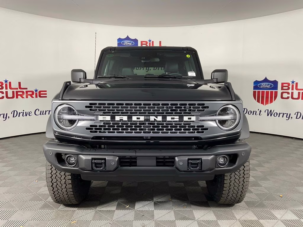 2026 Shadow Ford Bronco Badlands 4X4 SUV