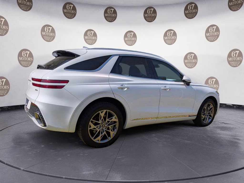2025 Alta White Genesis GV70 2.5T AWD SUV