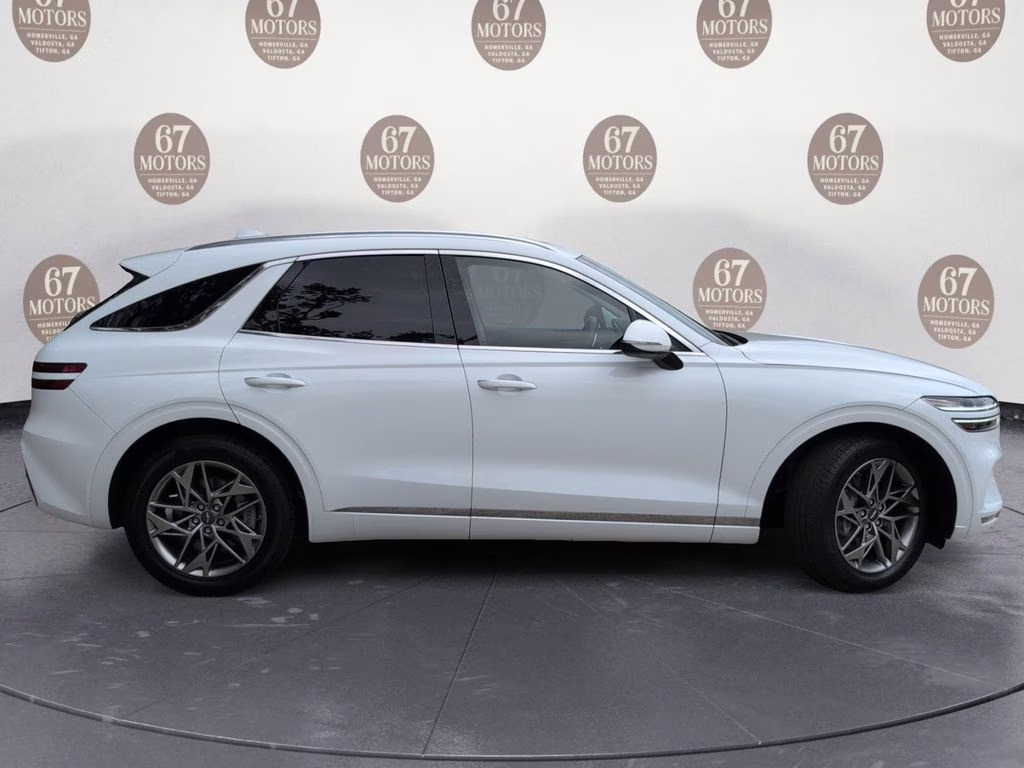 2025 Alta White Genesis GV70 2.5T AWD SUV