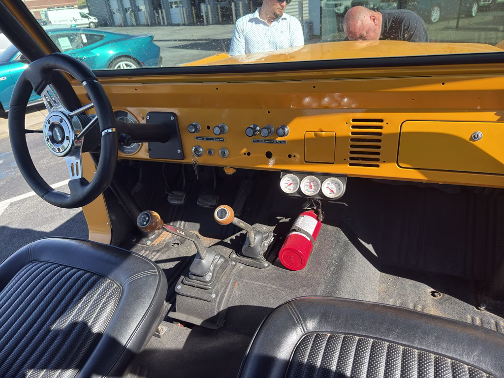 1977 Orange Ford BRONCO Truck