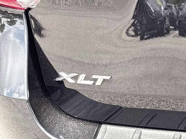 2024 Black Metallic Ford Explorer XLT RWD SUV