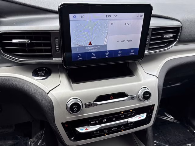 2024 Black Metallic Ford Explorer XLT RWD SUV