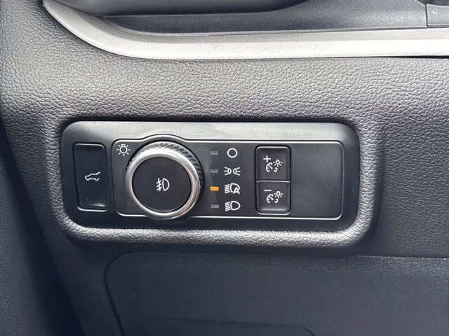 2024 Black Metallic Ford Explorer XLT RWD SUV