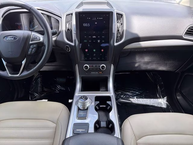 2023 Black Metallic Ford Edge SEL AWD SUV