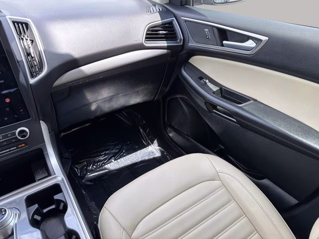 2023 Black Metallic Ford Edge SEL AWD SUV