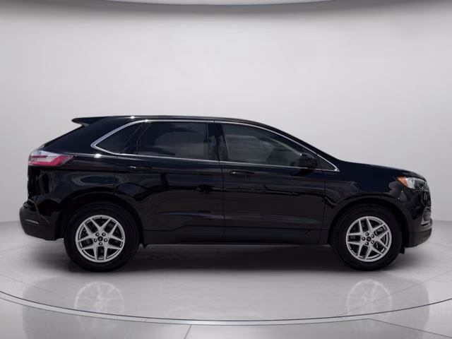 2023 Black Metallic Ford Edge SEL AWD SUV