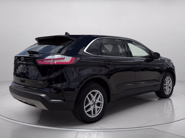 2023 Black Metallic Ford Edge SEL AWD SUV