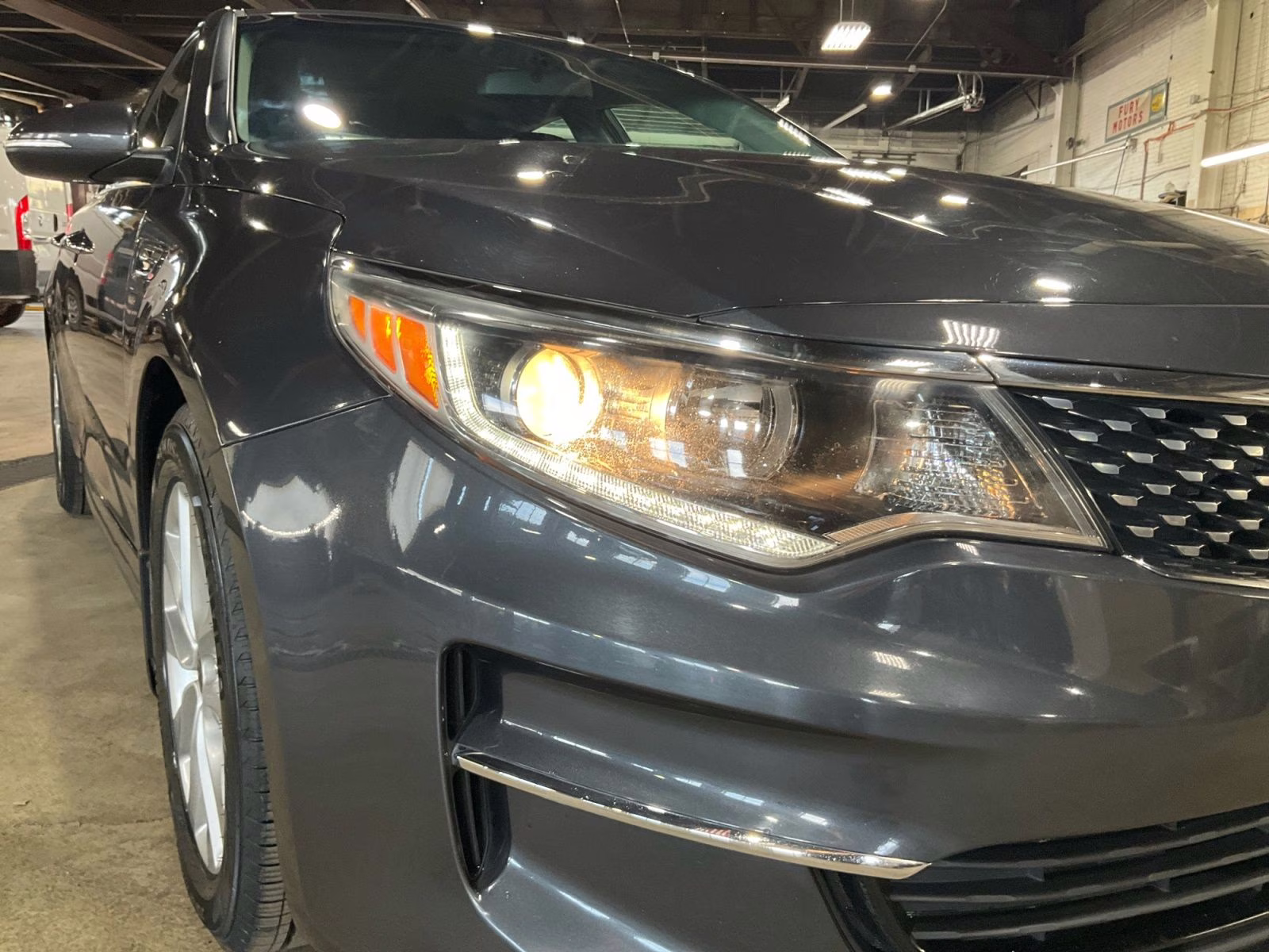 2018 Platinum Graphite Kia Optima EX FWD Sedan