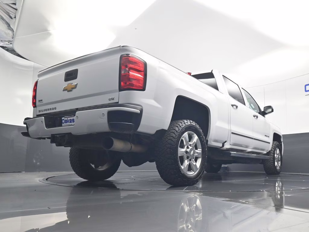 2017 Summit White Chevrolet Silverado 2500HD LTZ 4X4 Truck