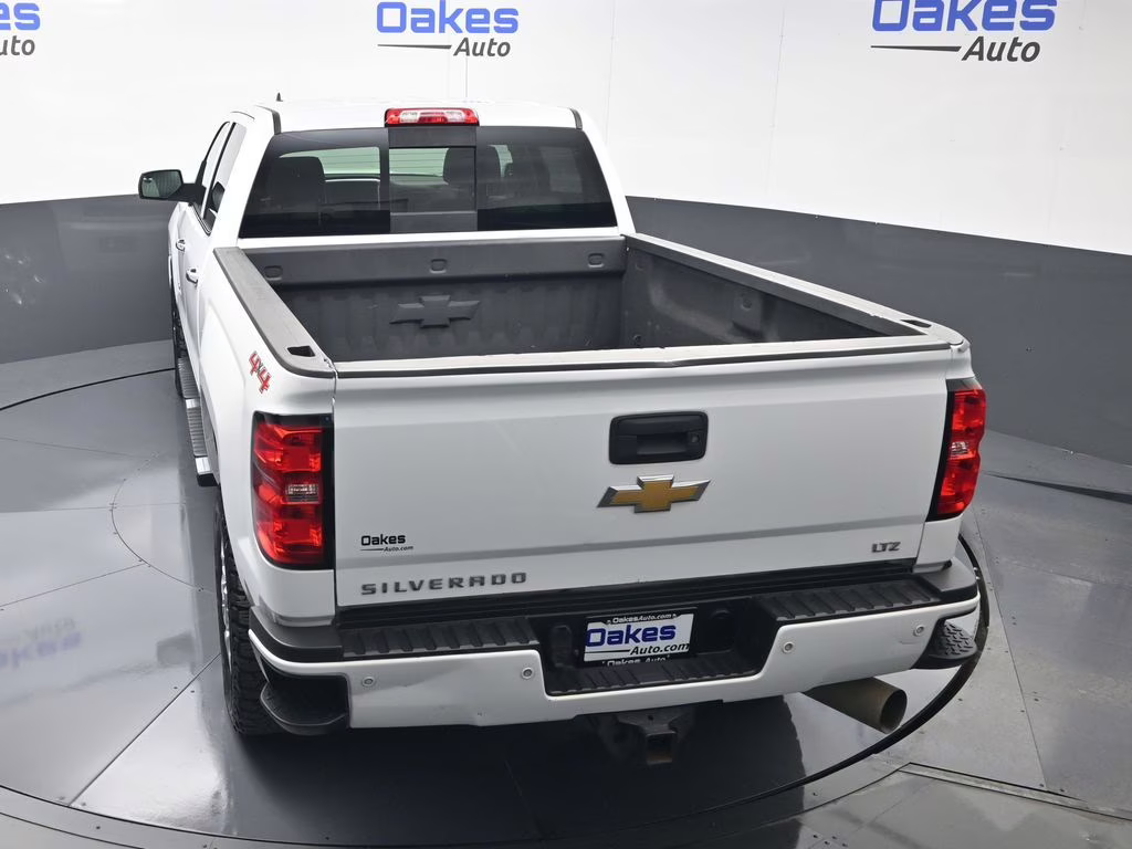 2017 Summit White Chevrolet Silverado 2500HD LTZ 4X4 Truck