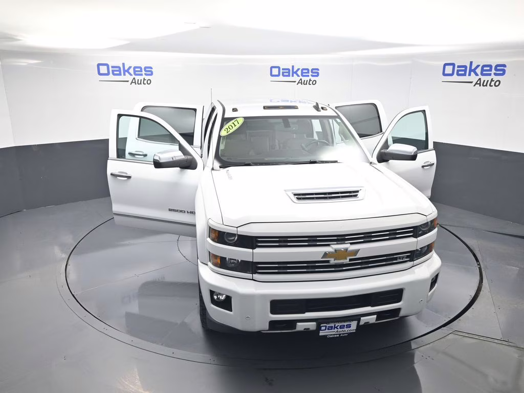 2017 Summit White Chevrolet Silverado 2500HD LTZ 4X4 Truck