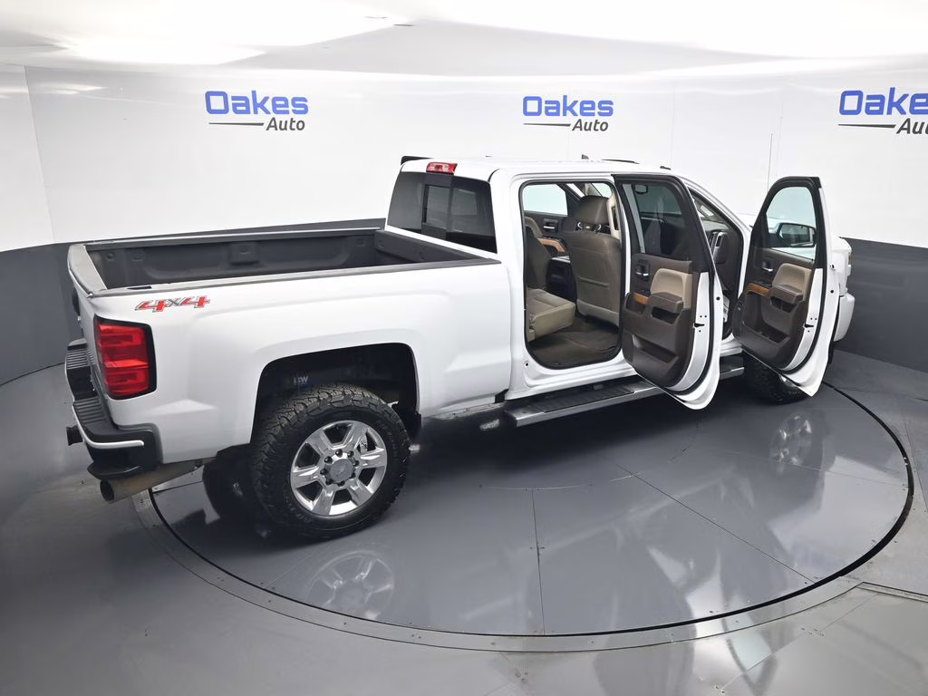 2017 Summit White Chevrolet Silverado 2500HD LTZ 4X4 Truck