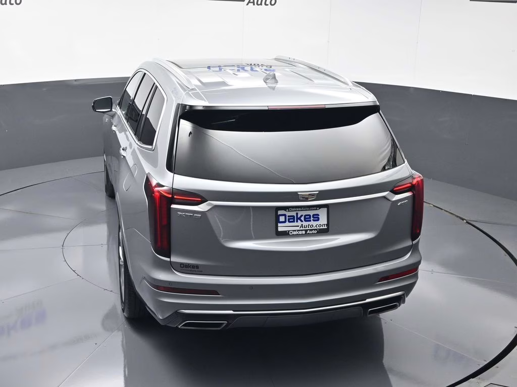 2025 Argent Silver Metallic Cadillac XT6 Premium Luxury FWD SUV