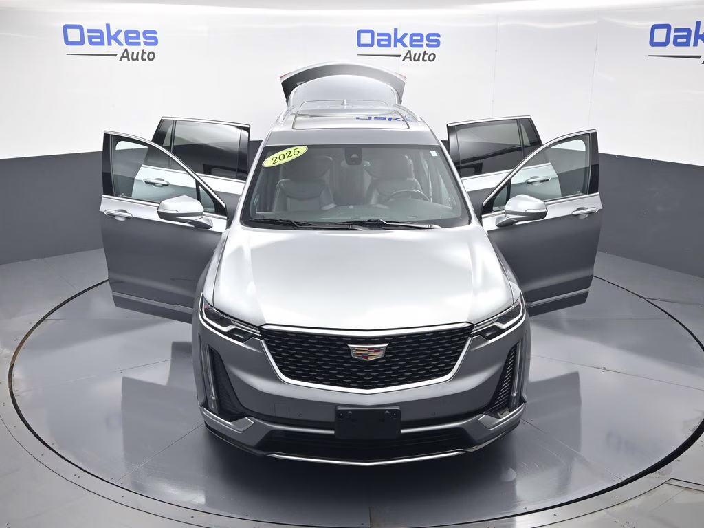 2025 Argent Silver Metallic Cadillac XT6 Premium Luxury FWD SUV