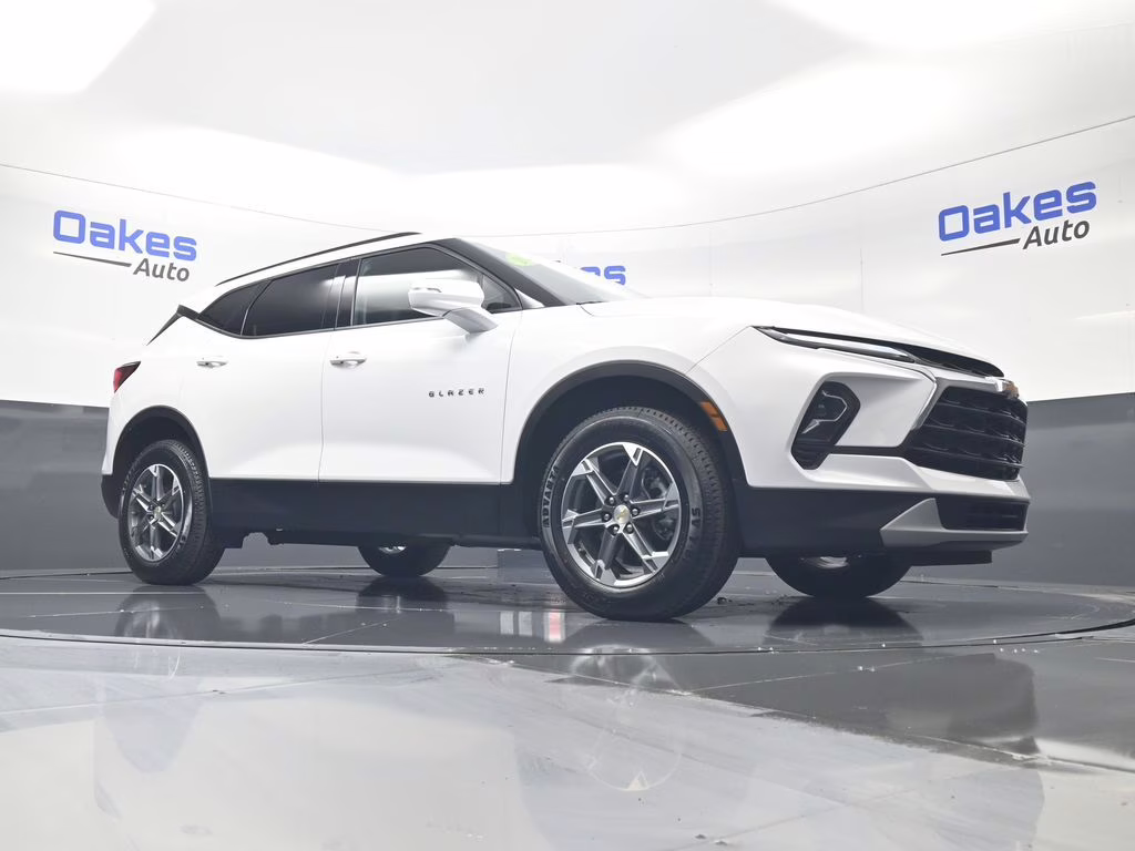 2024 Summit White Chevrolet Blazer LT FWD SUV