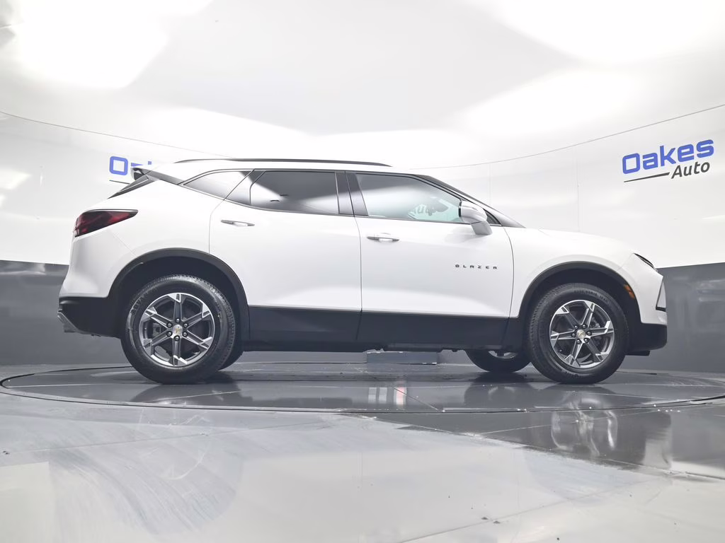2024 Summit White Chevrolet Blazer LT FWD SUV