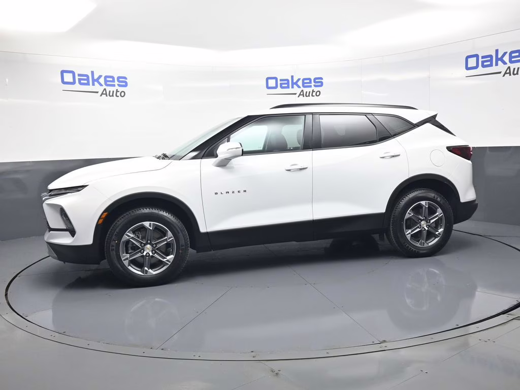 2024 Summit White Chevrolet Blazer LT FWD SUV