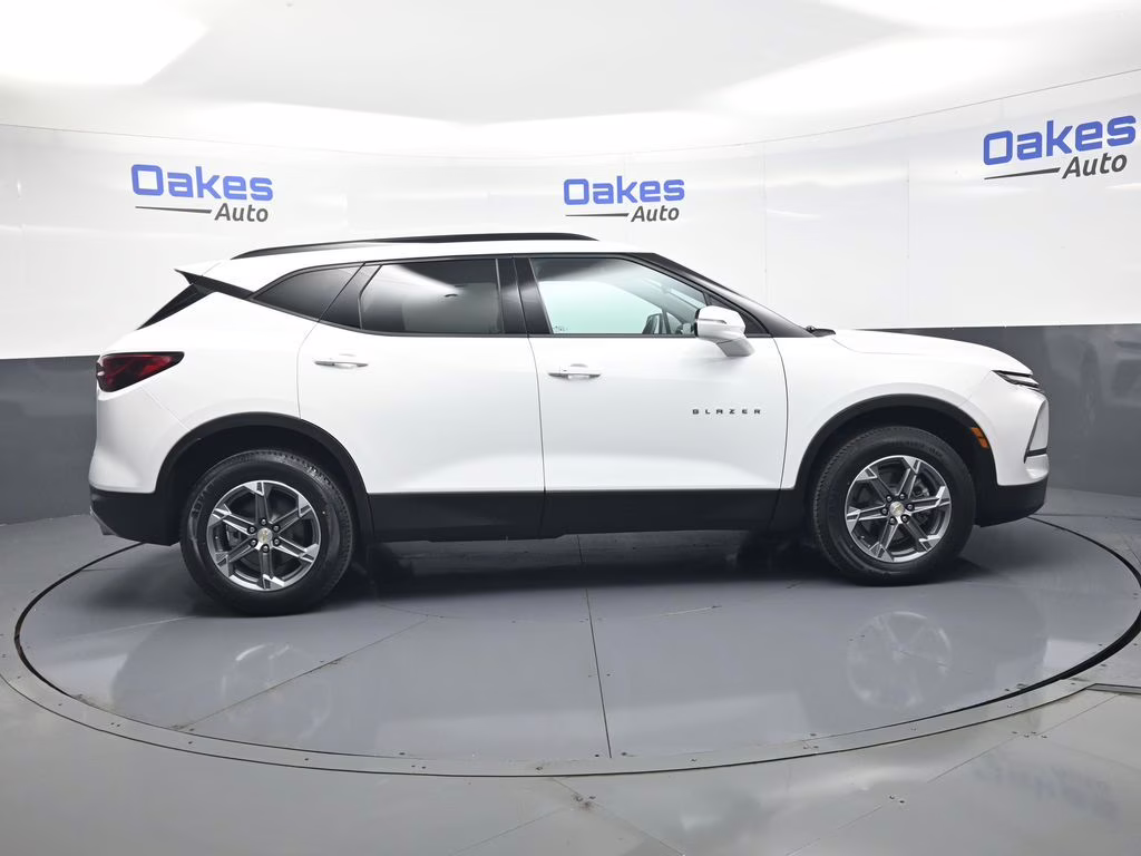 2024 Summit White Chevrolet Blazer LT FWD SUV