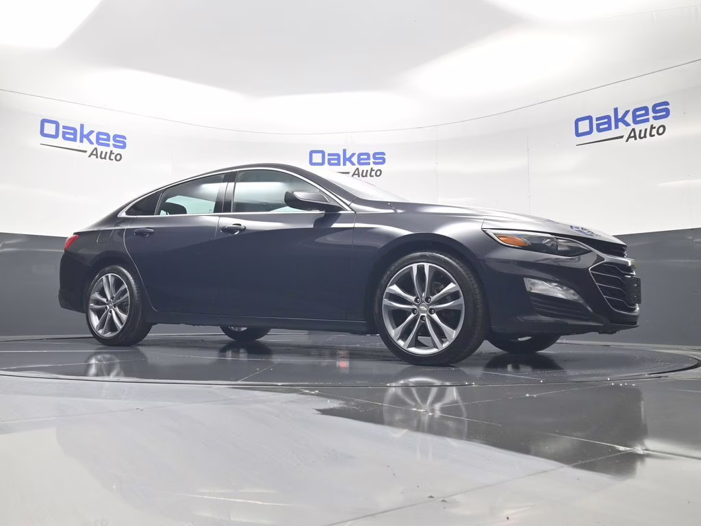 2023 Dark Ash Metallic Chevrolet Malibu LT FWD Sedan