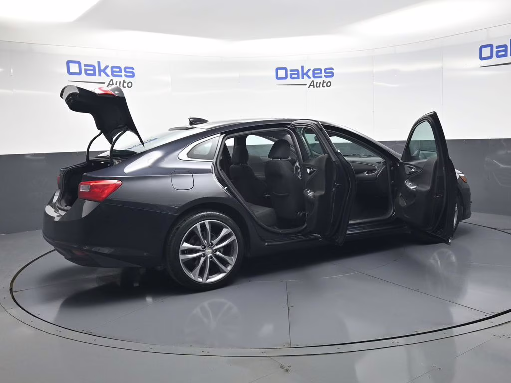 2023 Dark Ash Metallic Chevrolet Malibu LT FWD Sedan