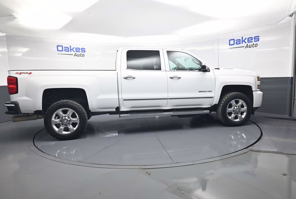 2017 Summit White Chevrolet Silverado 2500HD LTZ 4X4 Truck