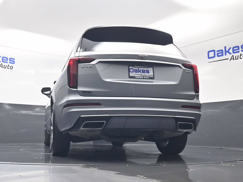 2025 Argent Silver Metallic Cadillac XT6 Premium Luxury FWD SUV