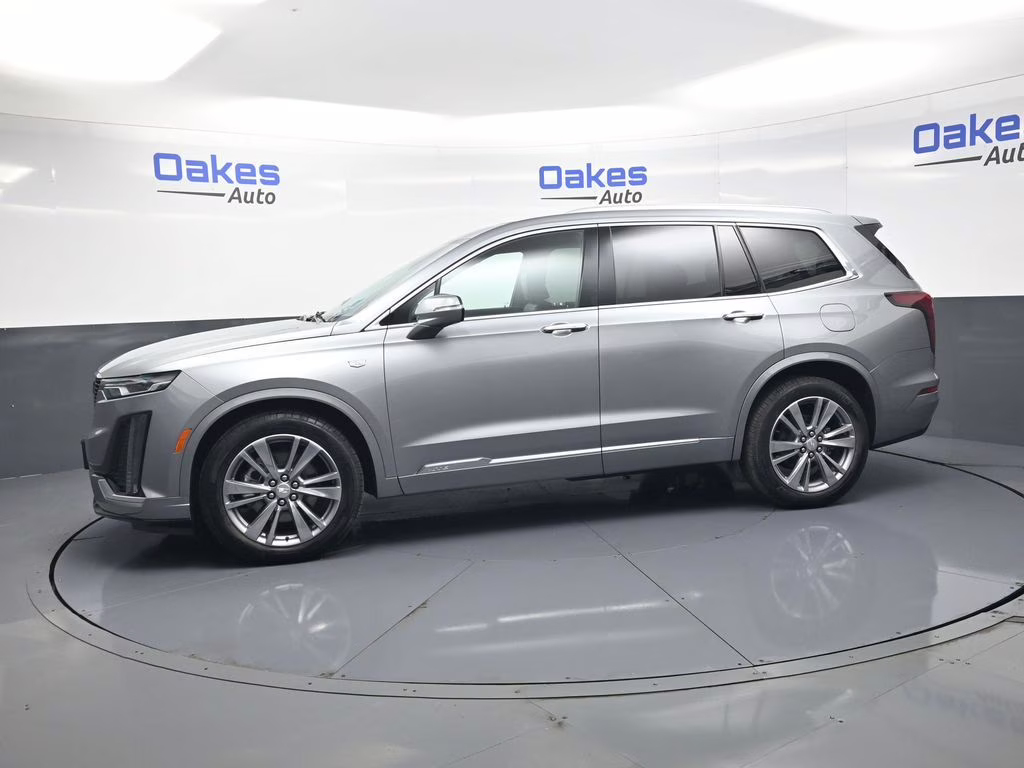 2025 Argent Silver Metallic Cadillac XT6 Premium Luxury FWD SUV