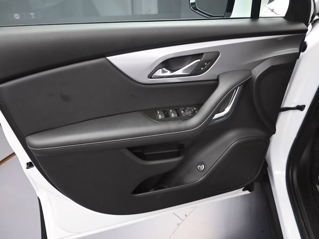 2024 Summit White Chevrolet Blazer LT FWD SUV