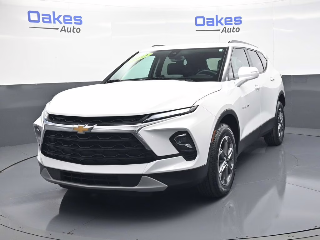 2024 Summit White Chevrolet Blazer LT FWD SUV