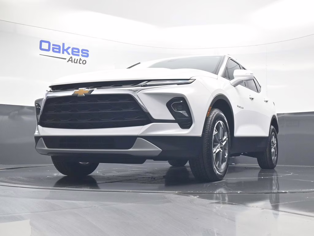 2024 Summit White Chevrolet Blazer LT FWD SUV