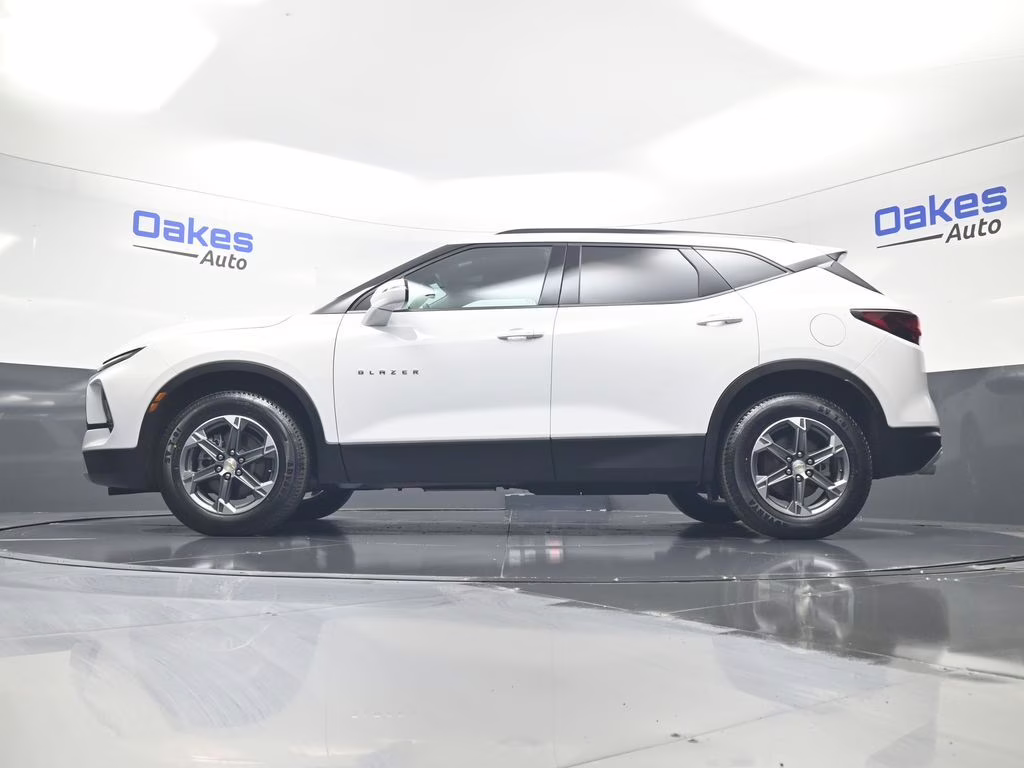 2024 Summit White Chevrolet Blazer LT FWD SUV