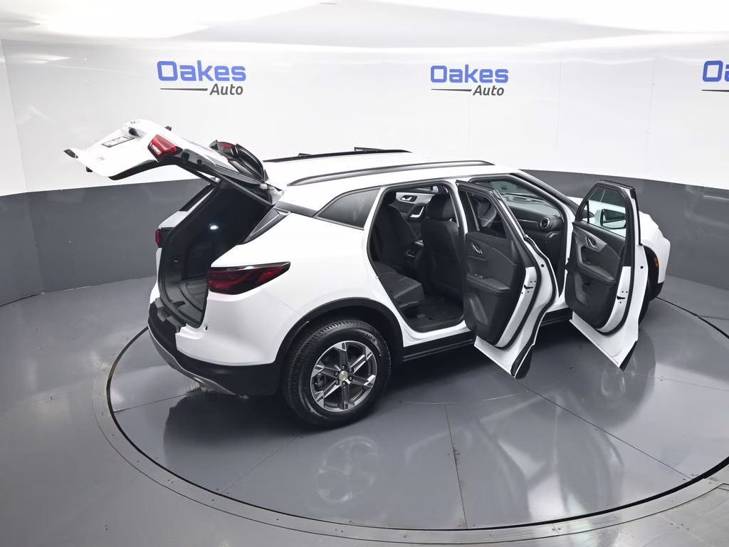 2024 Summit White Chevrolet Blazer LT FWD SUV