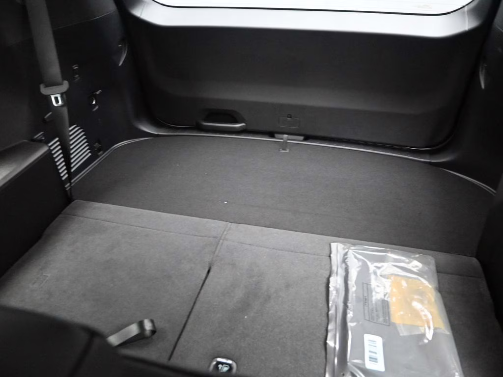 2027 Glacial White Pearl Kia Telluride EX AWD SUV