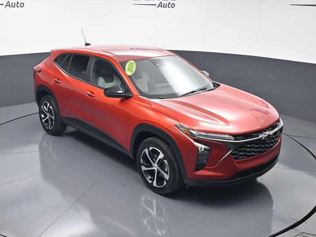 2024 Cayenne Orange Metallic Chevrolet Trax 1RS FWD SUV