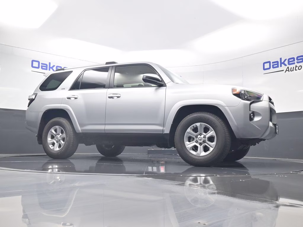 2023 Classic Silver Metallic Toyota 4Runner SR5 RWD SUV