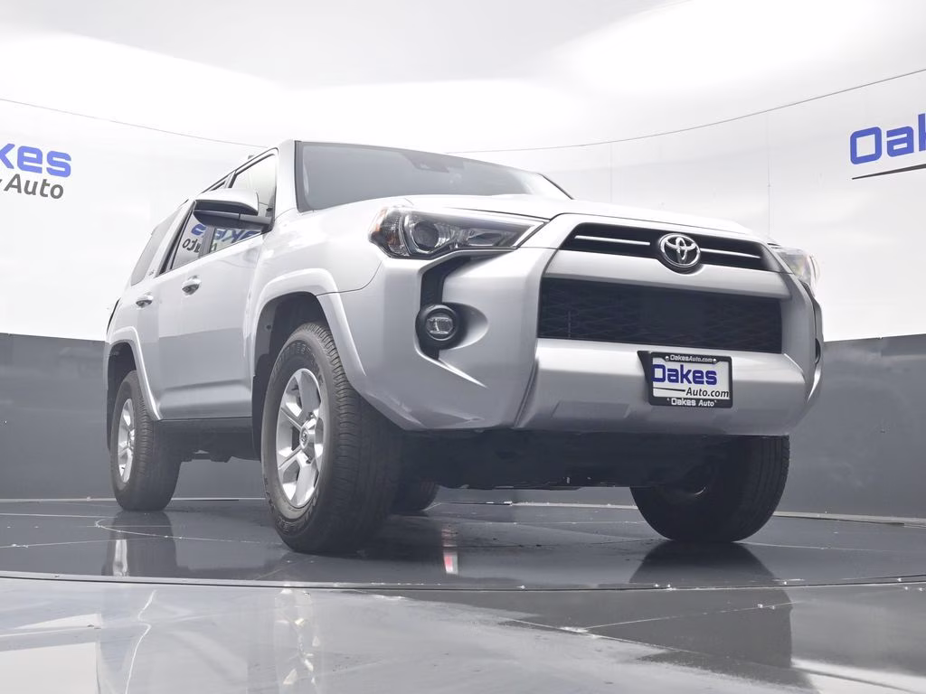 2023 Classic Silver Metallic Toyota 4Runner SR5 RWD SUV