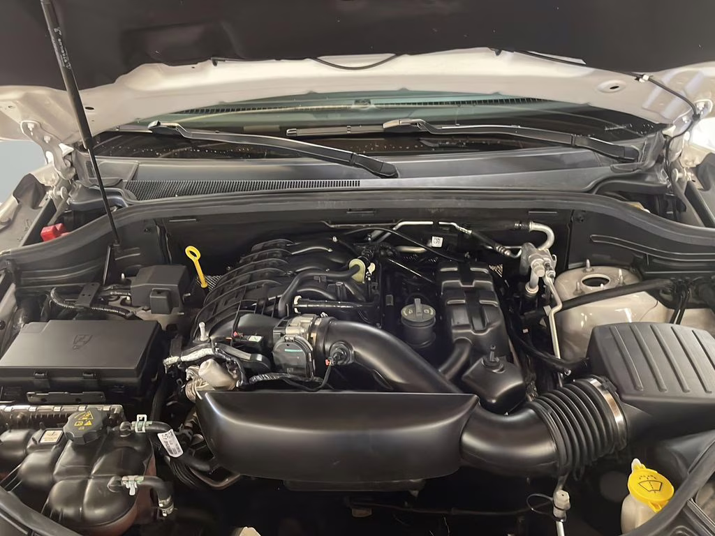 2022 White Knuckle Clearcoat Dodge Durango GT AWD SUV