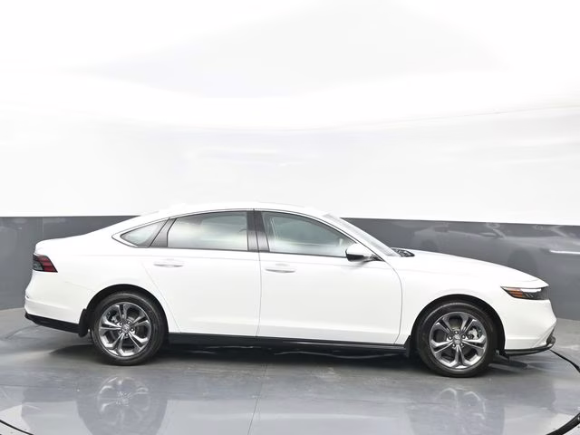 2023 White Honda Accord Hybrid EX-L FWD Sedan