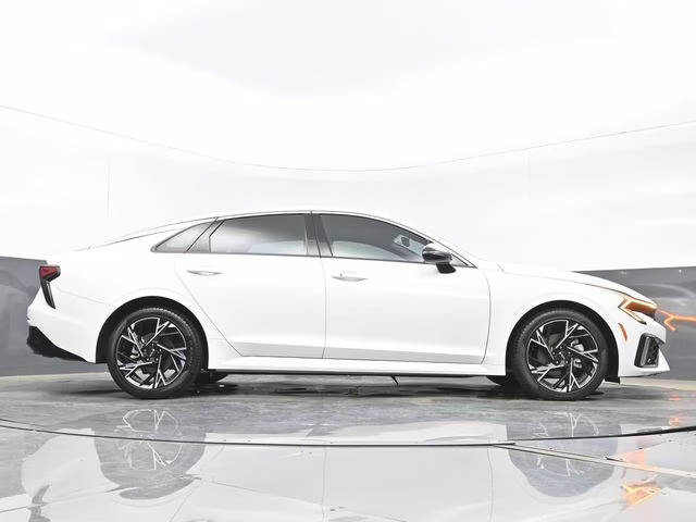 2025 Snow White Pearl Kia K5 GT-Line FWD Sedan
