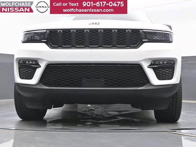 2024 Bright White Clearcoat Jeep Grand Cherokee Limited RWD SUV