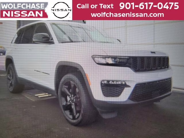 2024 Bright White Clearcoat Jeep Grand Cherokee Limited RWD SUV