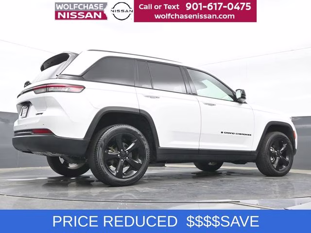 2024 Bright White Clearcoat Jeep Grand Cherokee Limited RWD SUV