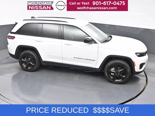 2024 Bright White Clearcoat Jeep Grand Cherokee Limited RWD SUV