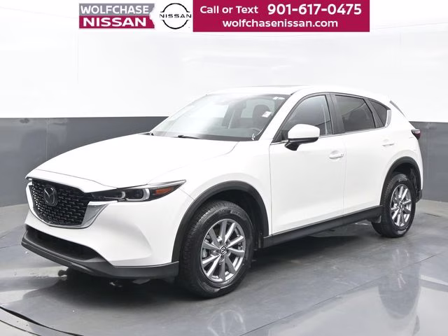 2023 Mazda CX-5 S Preferred package Auto AWD's photo