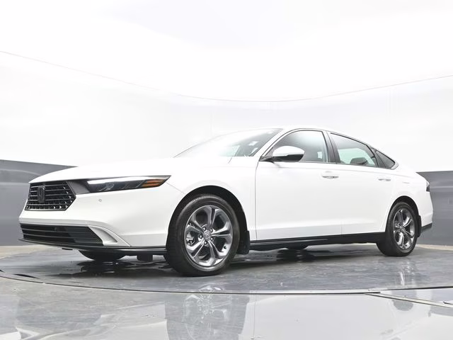 2023 White Honda Accord Hybrid EX-L FWD Sedan