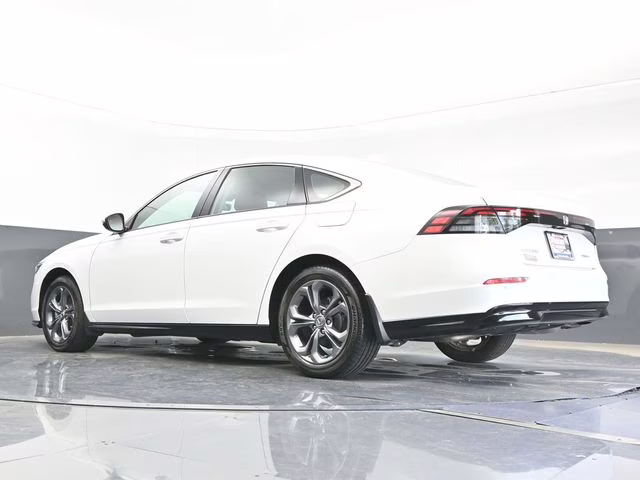 2023 White Honda Accord Hybrid EX-L FWD Sedan