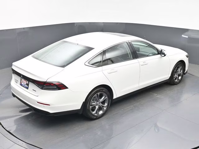 2023 White Honda Accord Hybrid EX-L FWD Sedan