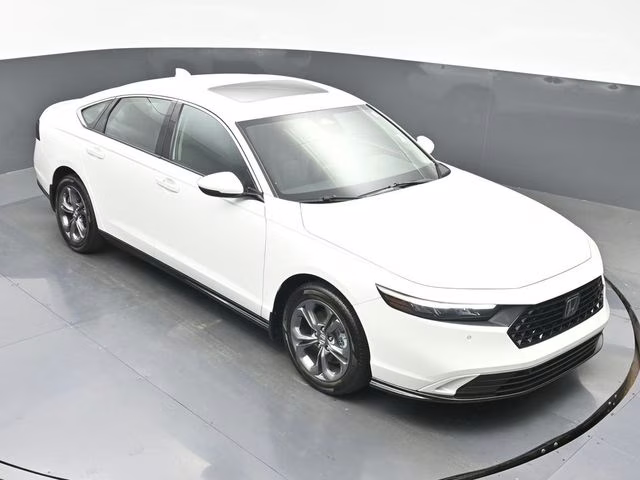2023 White Honda Accord Hybrid EX-L FWD Sedan