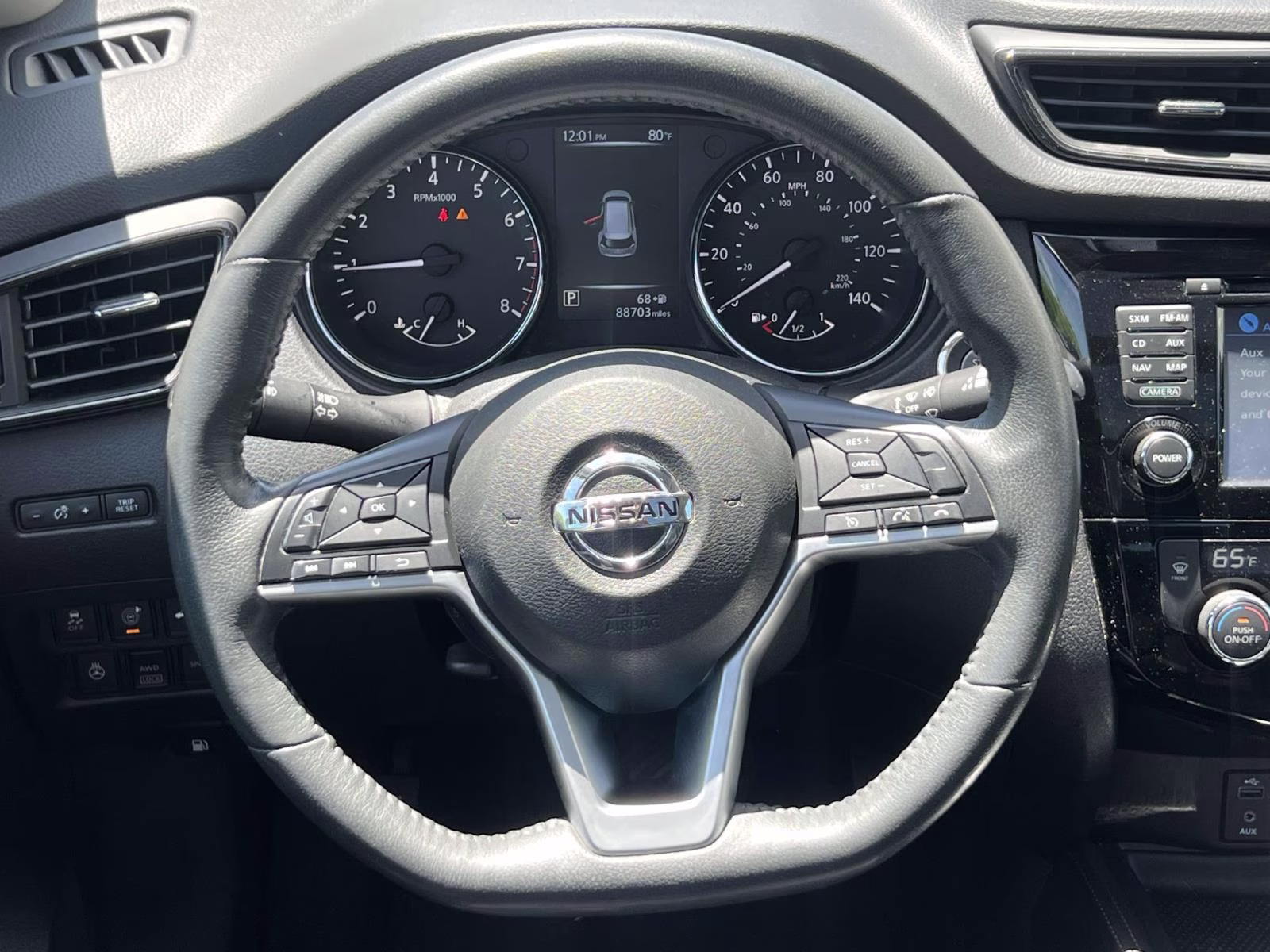 2017 White Nissan Rogue SL AWD SUV